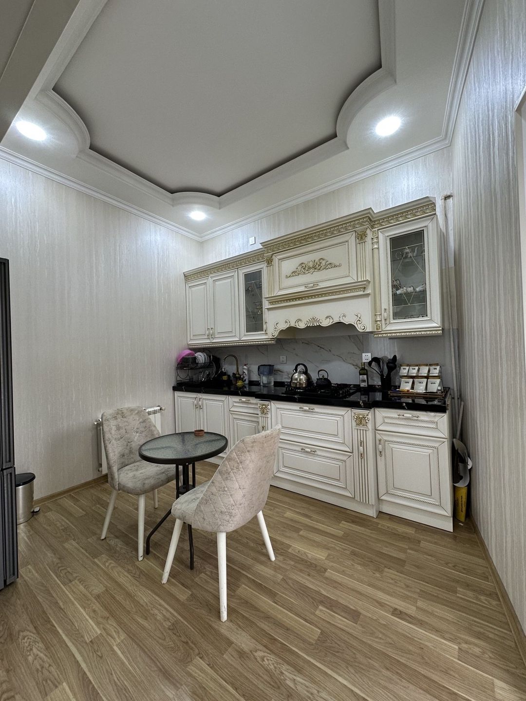 İcarəyə verilir 4 otaqlı köhnə tikili 160 m² — Mənzil, Bakı (11)
