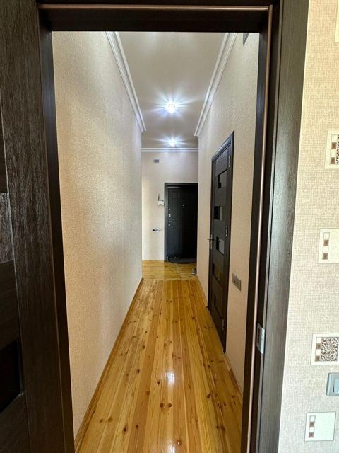 Satılır 2 otaqlı köhnə tikili 70 m² — Xırdalan