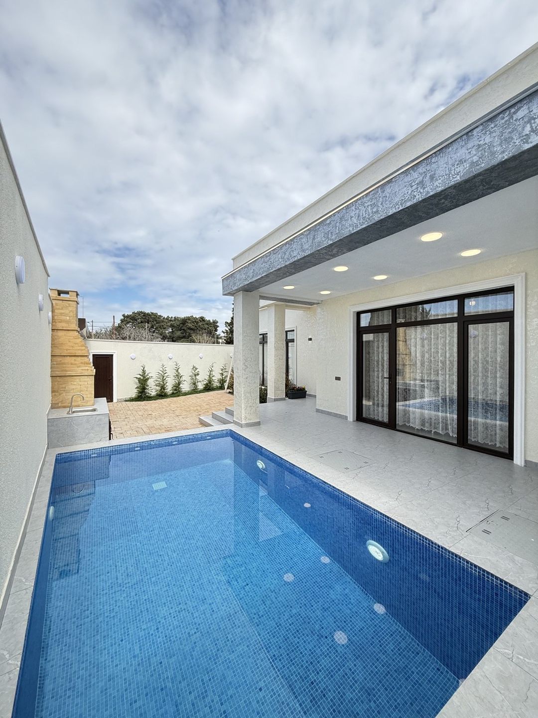 Satılır 4 otaqlı həyət evi/bağ evi 160 m² — Ev, villa, Bakı (2)