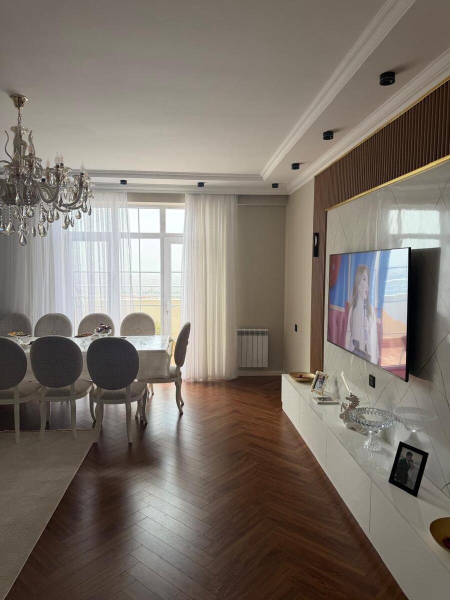 İcarəyə verilir 4 otaqlı yeni tikili 145 m² — Mənzil, Bakı (2)
