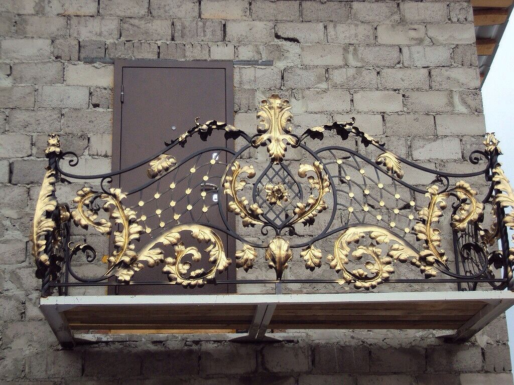 Balkon məhəccəri, Dəmir — Pəncərələr, qapılar, balkonlar, Sumqayıt (5)