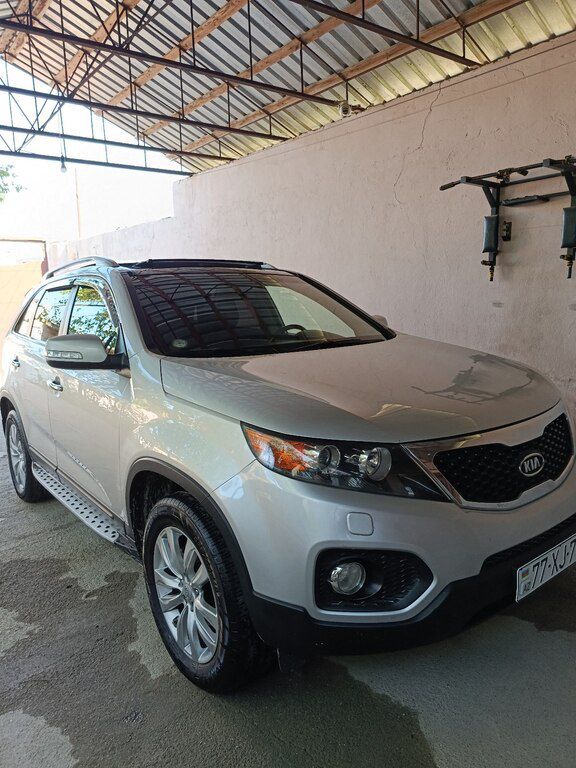 Kia Sorento, 2.0 L, 2010 il, 285 000 km 77-XJ-778 — Avtomobillər, Bakı (9)