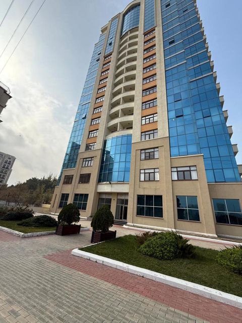 Satılır 3 otaqlı yeni tikili 170 m² — Bakı