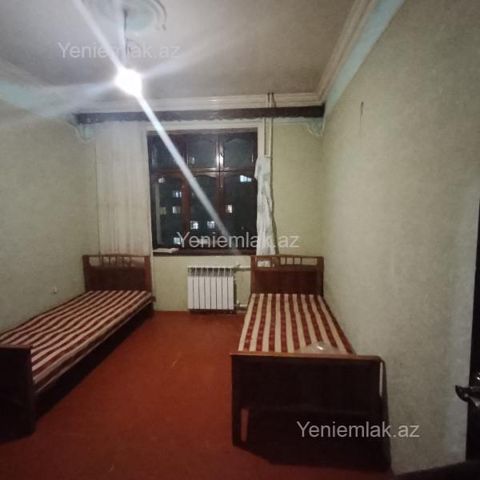 Satılır 2 otaqlı Bina evi menzil (Köhnə tikili), 60 m², Xətai rayonu — Bakı