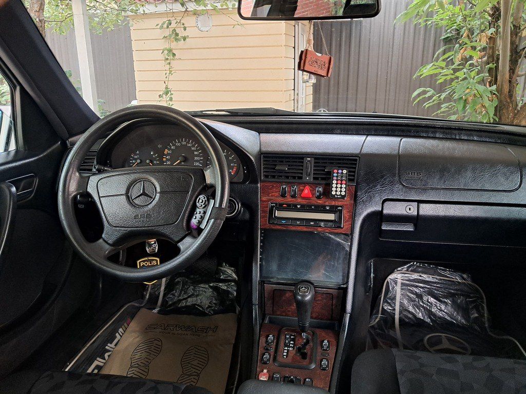 Mercedes C 200, 2.0 L, 1998 il, 245 000 km — Avtomobillər, Qəbələ (7)