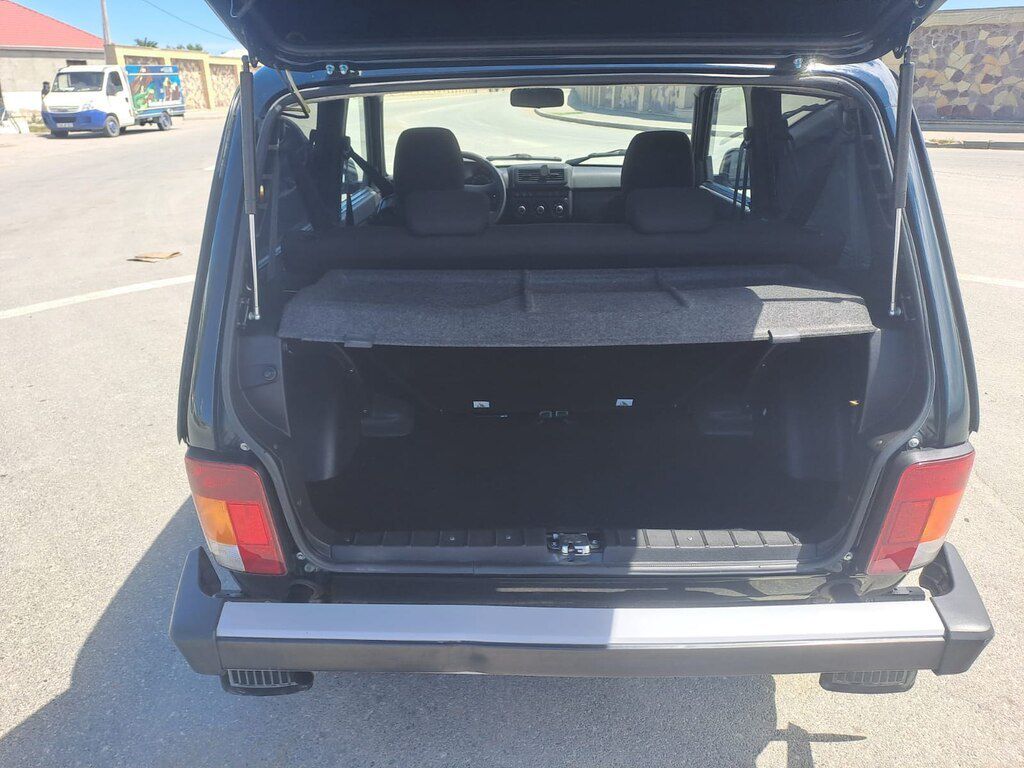 Lada (VAZ) Niva, 1.7 L, 2024 il, 71 000 km 90-YE-385 — Avtomobillər, Bakı (10)