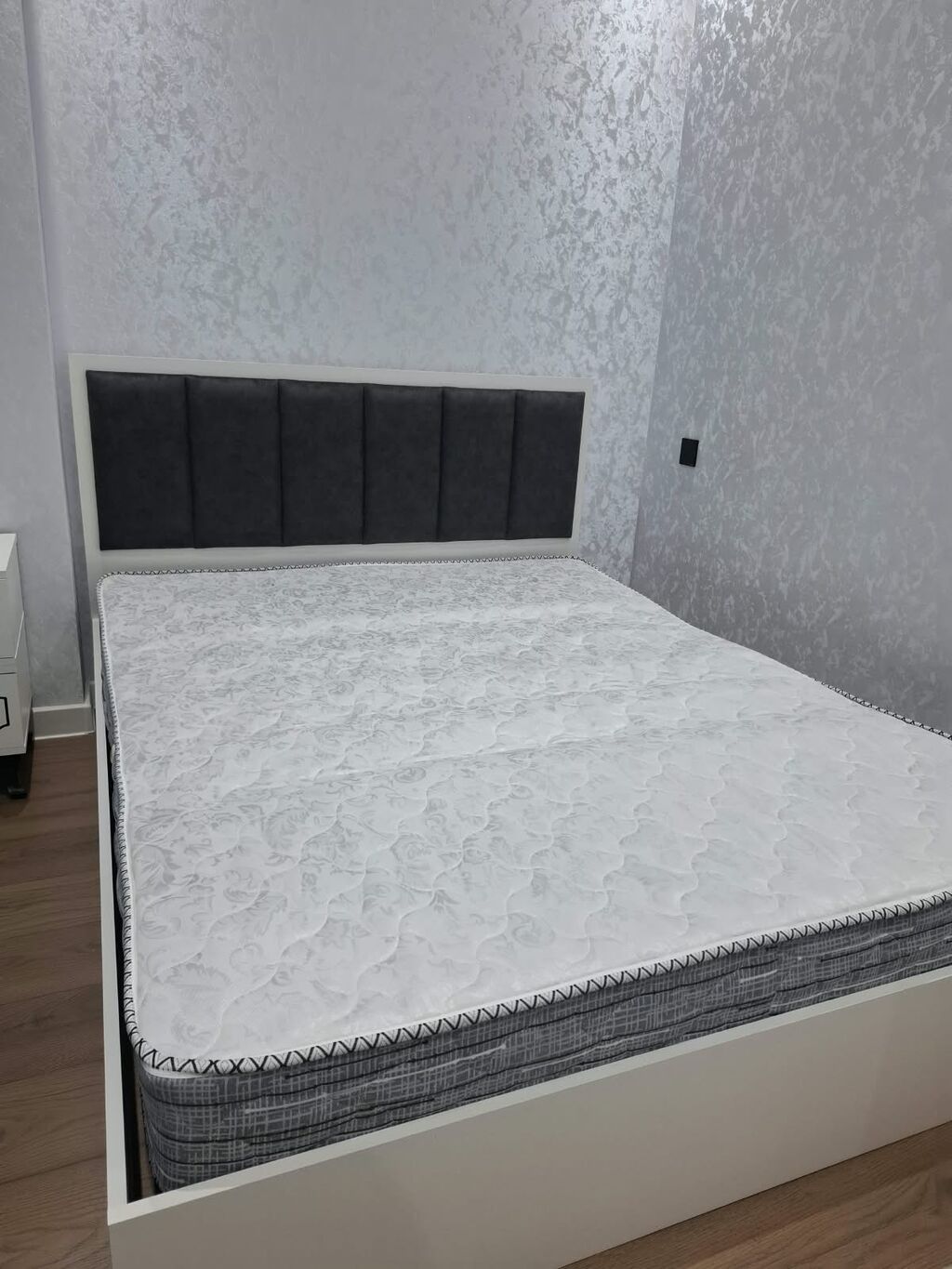 Yataq dəsti 700 Azn satılır. Yeni kimidir 1 ay əvvəl alınıb.Matras — Yataq otağı mobilya dəstləri, Digah (3)