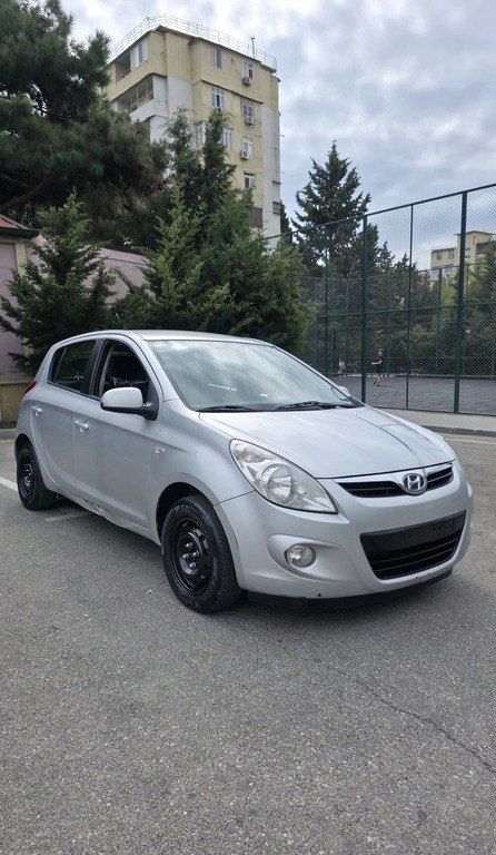 Hyundai i20, 1.4 L, 2010 il, 360 000 km — Avtomobillər, Bakı (6)