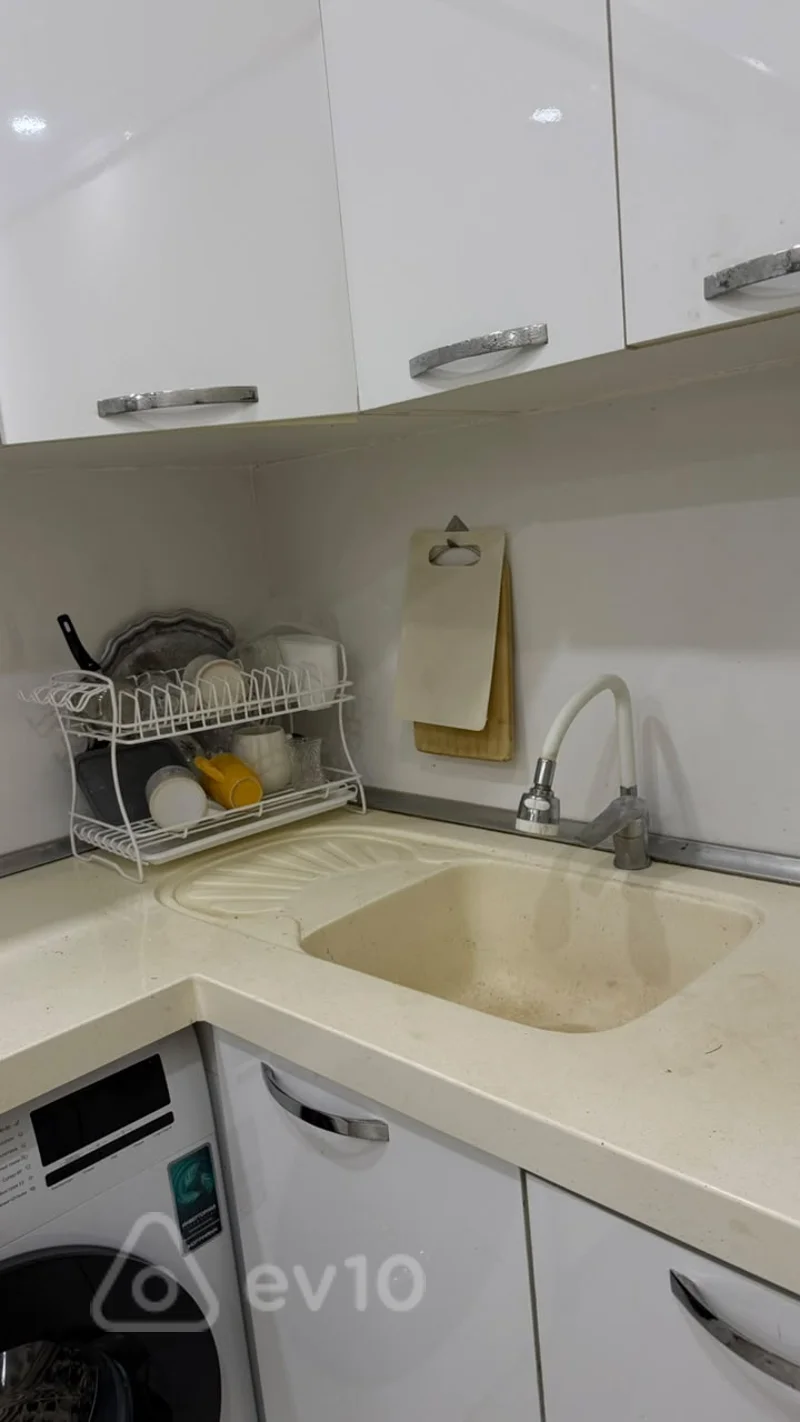 2 otaqlı mənzil, 65 m², Əsəd Əhmədov küçəsi — kirayə — Mənzil, Bakı (11)