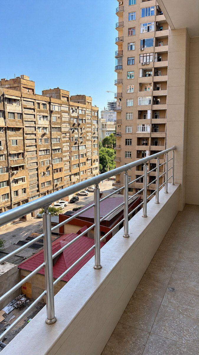 Satılır 4 otaqlı yeni tikili 177 m² — Mənzil, Bakı (2)