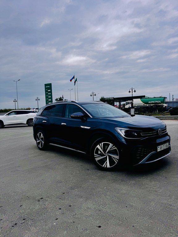 Volkswagen ID.6 Crozz, 84.8 kWh, 2022 il, 78 500 km 88-CE-664 — Avtomobillər, Bakı (3)
