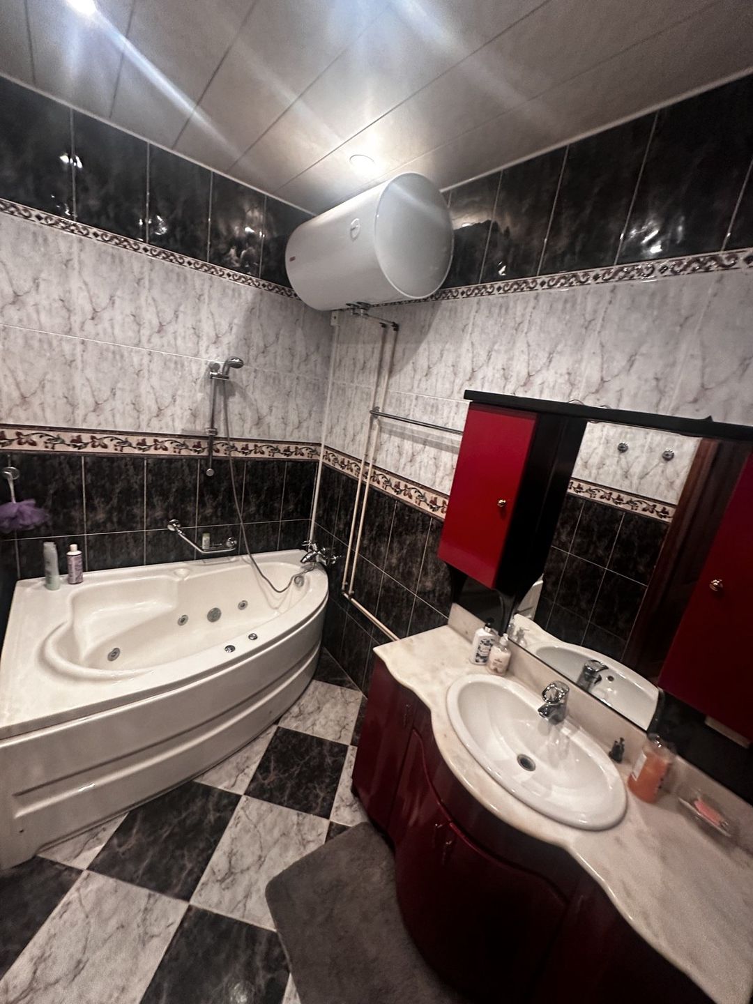 İcarəyə verilir 4 otaqlı yeni tikili 230 m² — Mənzil, Bakı (7)