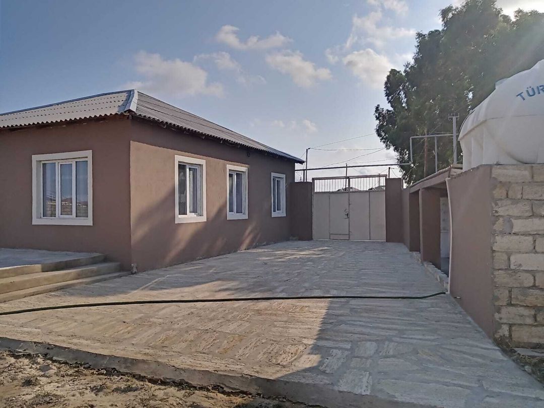 Satılır 3 otaqlı həyət evi/bağ evi 95 m² — Ev, villa, Bakı (2)