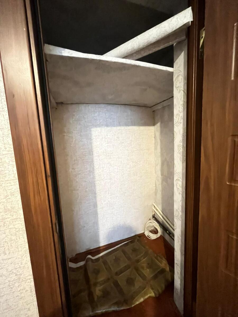 Satılır 4 otaqlı köhnə tikili 100 m² — Mənzil, Bakı (9)