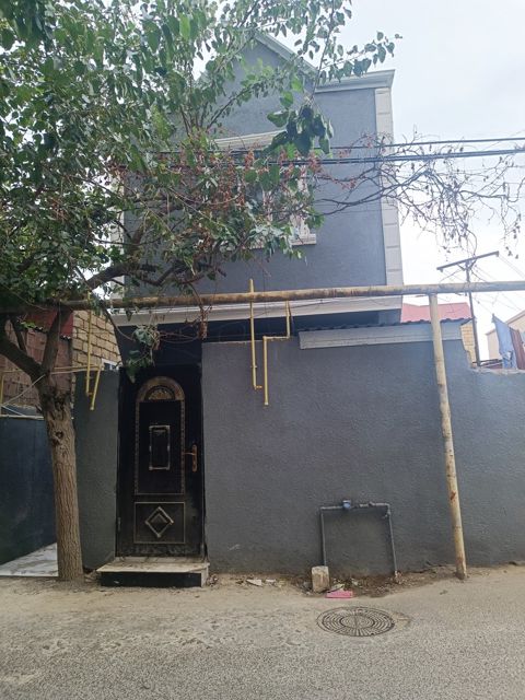 Satılır 3 otaqlı həyət evi/bağ evi 85 m² — Xırdalan