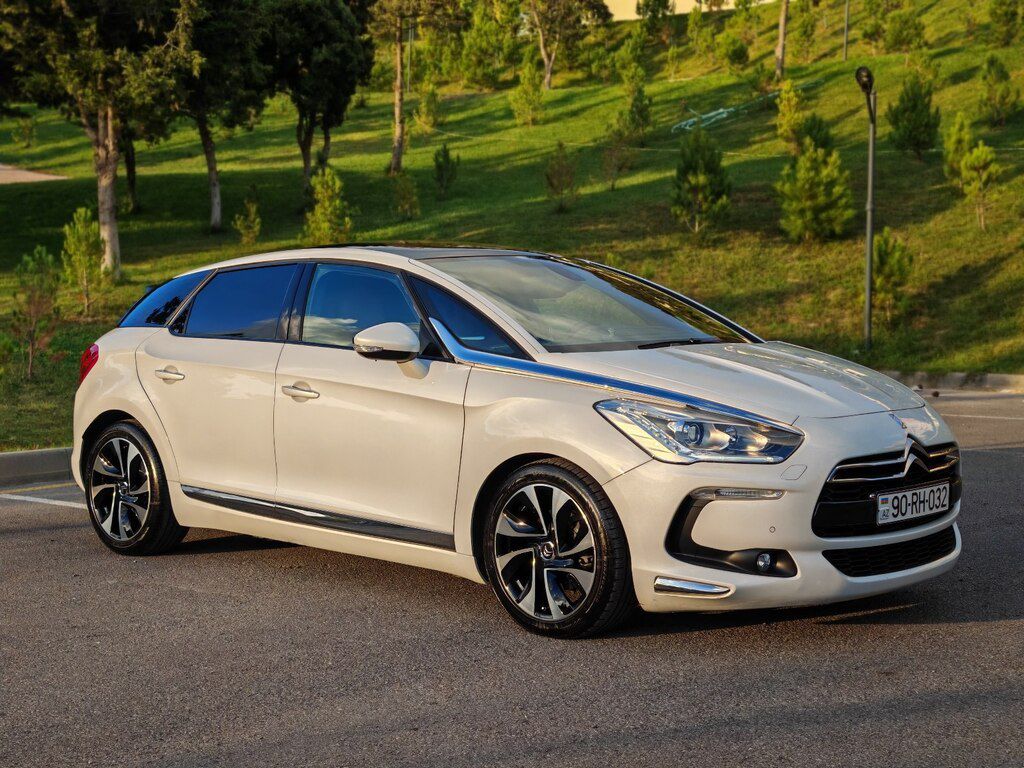 Citroen DS5, 1.6 L, 2013 il, 105 000 km 90-RH-032 — Avtomobillər, Bakı (7)