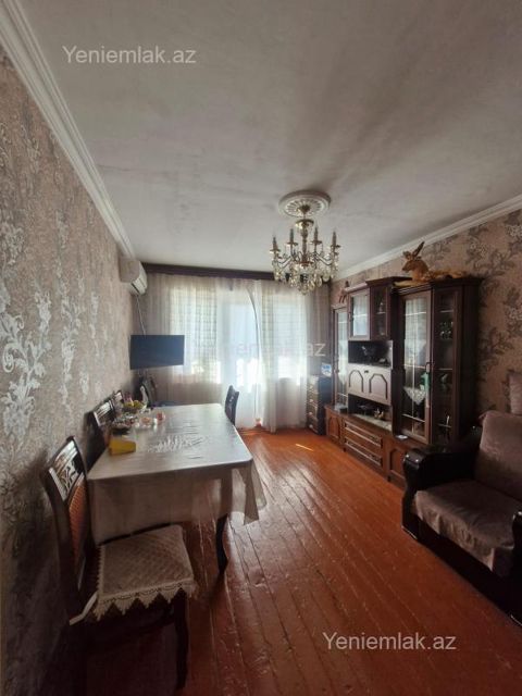 Satılır 2 otaqlı Bina evi menzil (Köhnə tikili), 48 m², 2-ci mikrorayon — Sumqayıt