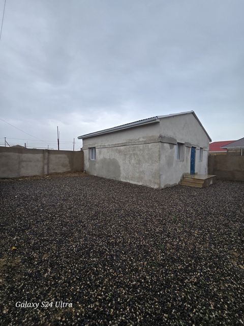 Satılır 3 otaqlı həyət evi/bağ evi 73 m² — Bakı
