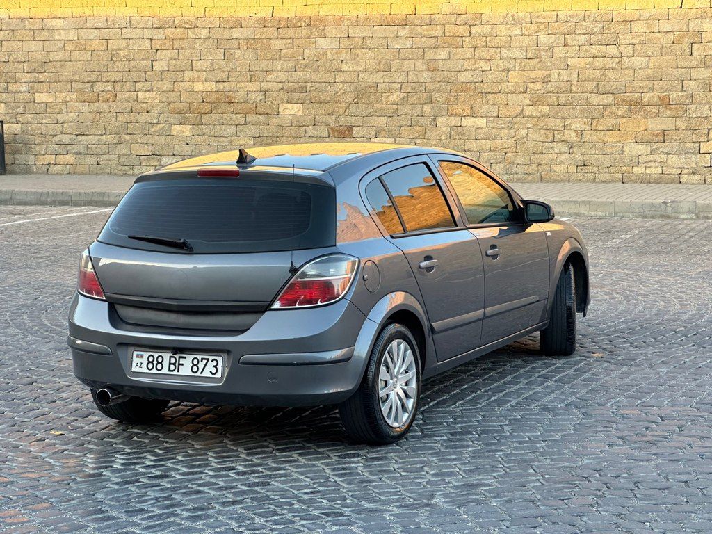 Opel Astra, 1.3 L, 2006 il, 370 000 km 88-BF-873 — Avtomobillər, Bakı (9)