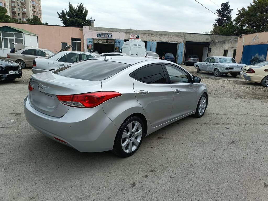 Hyundai Elantra, 1.6 L, 2010 il, 265 000 km 90-ZR-383 — Avtomobillər, Sumqayıt (5)