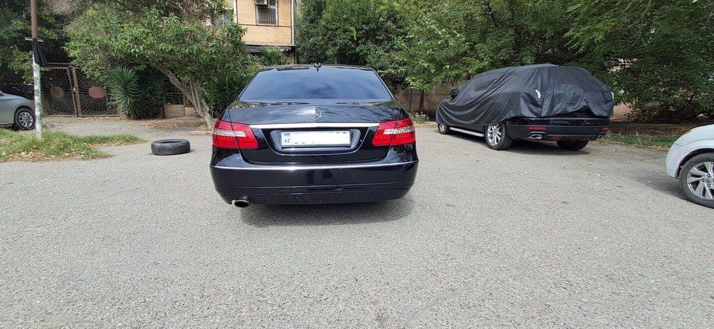 Mercedes E 200, 1.8 L, 2011 il, 400 000 km — Avtomobillər, Bakı (2)