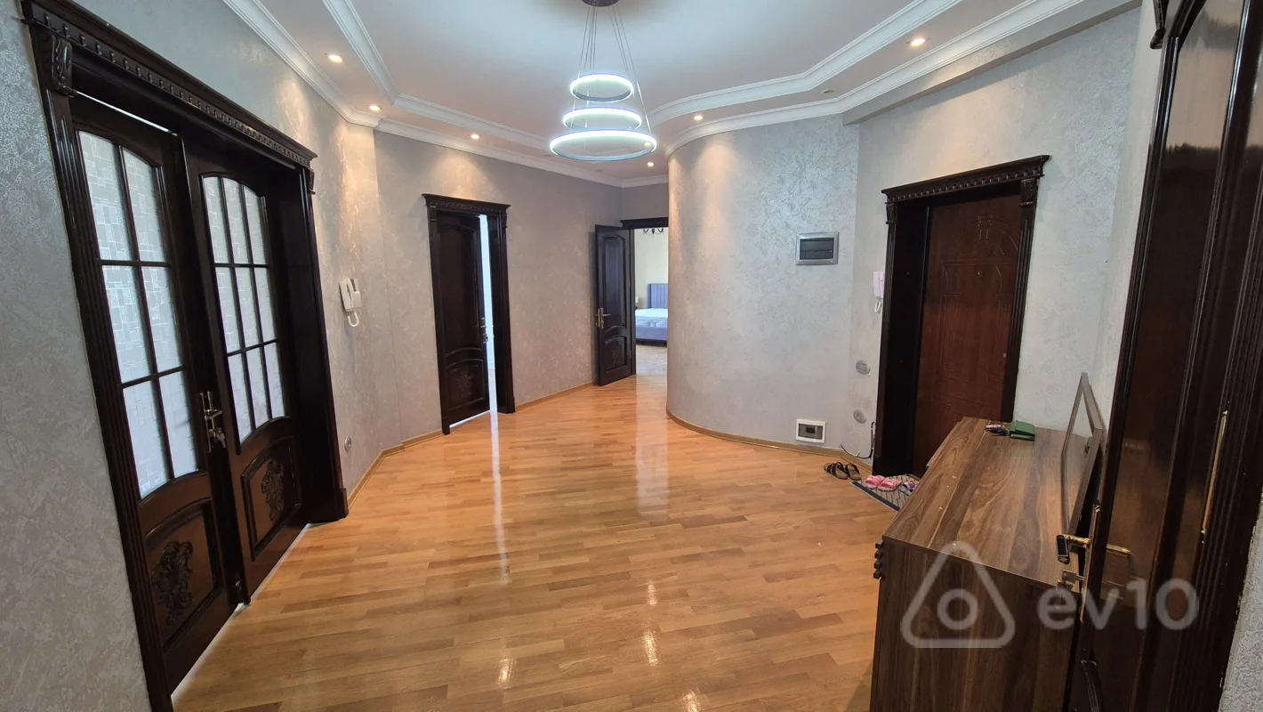 3 otaqlı mənzil, 157.1 m², Təbriz küçəsi — kirayə — Mənzil, Bakı (10)