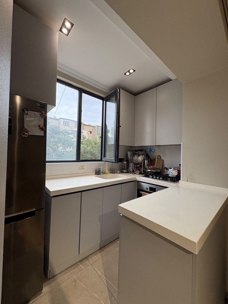 Satılır 2 otaqlı köhnə tikili 55 m² — Mənzil, Bakı (6)