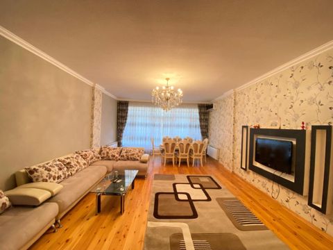 İcarəyə verilir 4 otaqlı yeni tikili 200 m² — Bakı