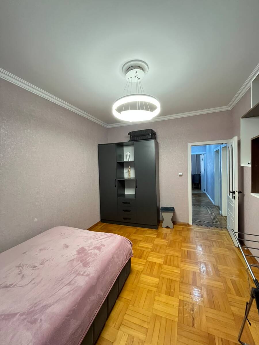 Satılır 4 otaqlı köhnə tikili 110 m² — Mənzil, Bakı (11)