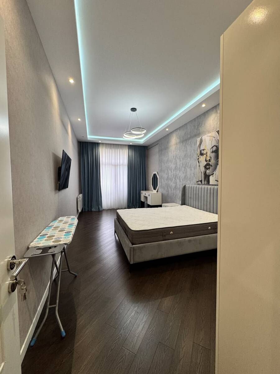 İcarəyə verilir 3 otaqlı yeni tikili 180 m² — Mənzil, Bakı (7)