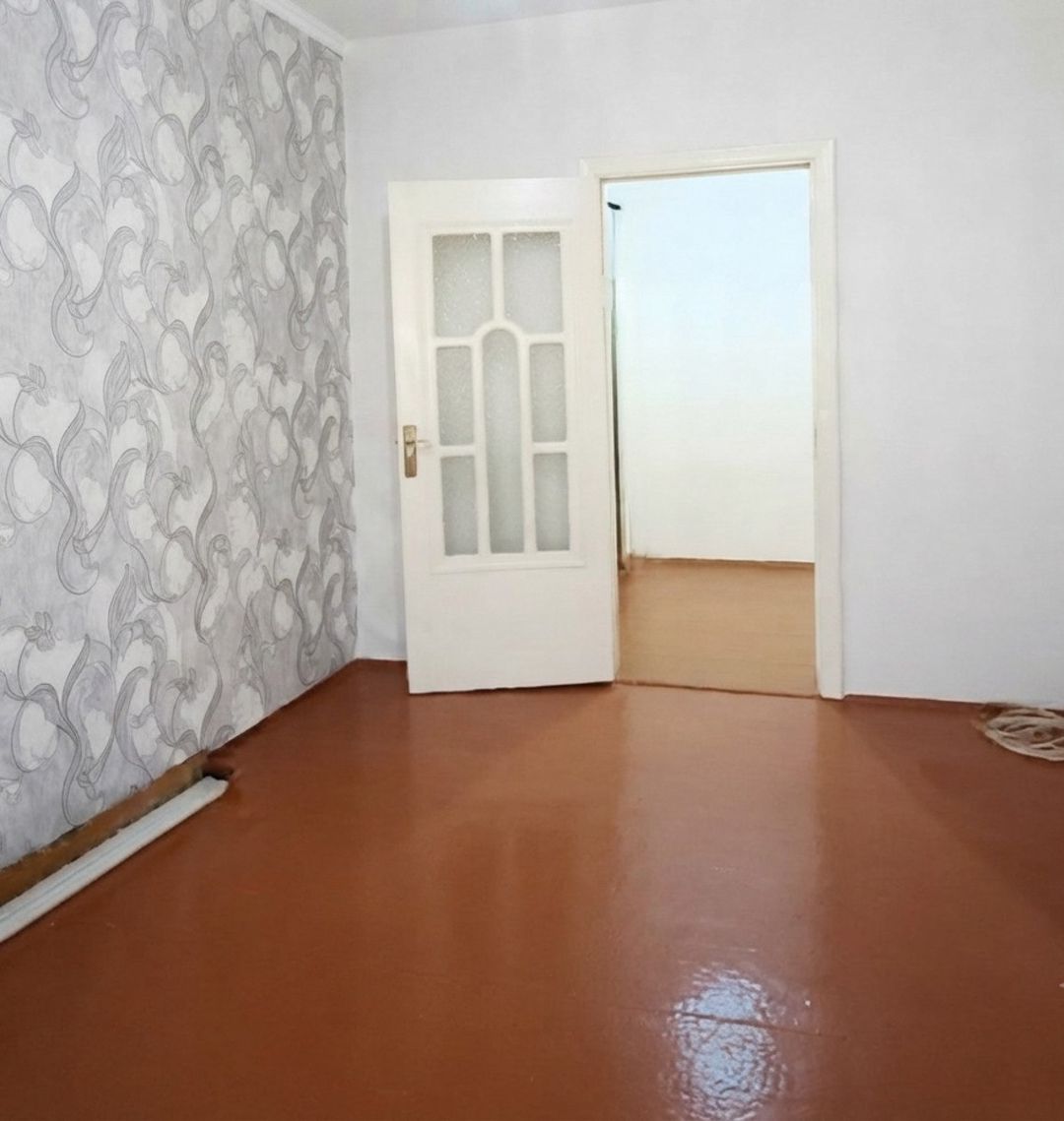 Satılır 4 otaqlı köhnə tikili 84.2 m² — Mənzil, Bakı (2)