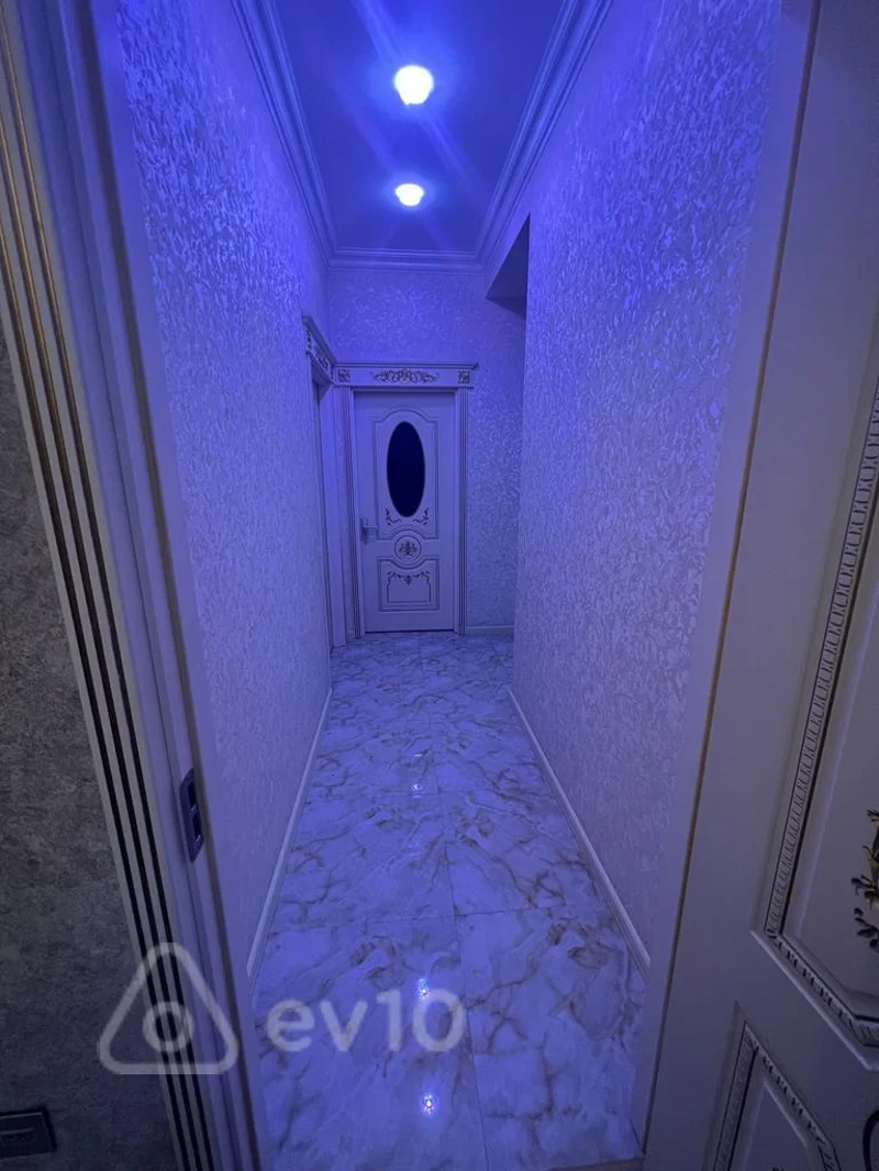 4 otaqlı mənzil, 148 m², 20 yanvar küçəsi — kirayə — Mənzil, Bakı (9)