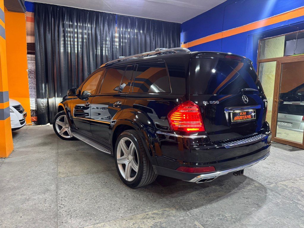 Mercedes GL 550 4MATIC, 5.5 L, 2010 il, 245 215 km — Avtomobillər, Sumqayıt (11)