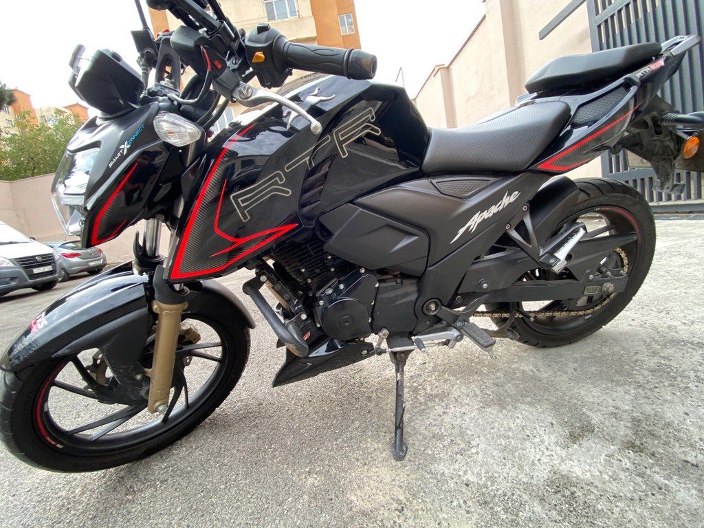 TVS Apache RTR 200 4V, 200 sm3, 2025 il, 26 847 km — Motosikletlər, Bakı (11)