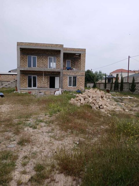 Satılır 4 otaqlı həyət evi/bağ evi 268 m² — Bakı