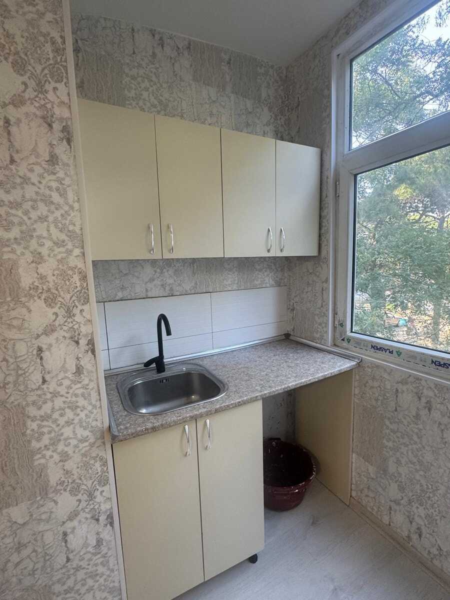 Satılır 1 otaqlı köhnə tikili 30 m² — Mənzil, Bakı (8)