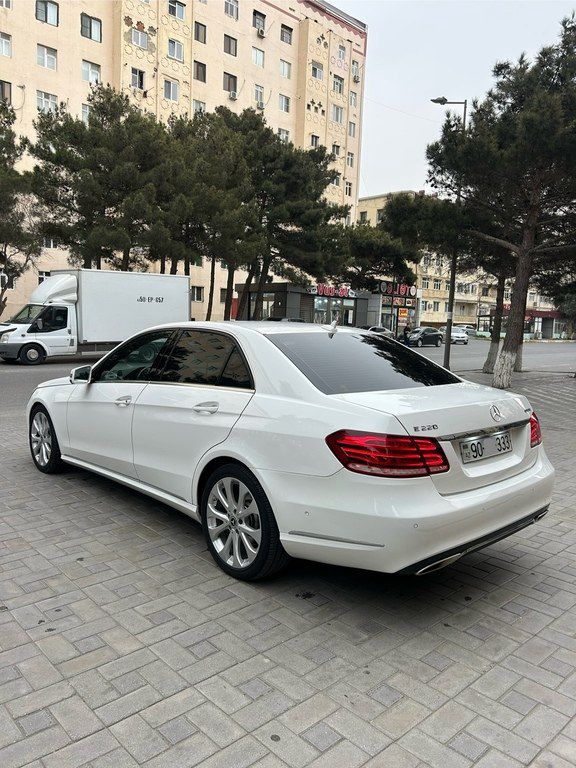 Mercedes E 220, 2.1 L, 2015 il, 230 000 km — Avtomobillər, Sumqayıt (7)