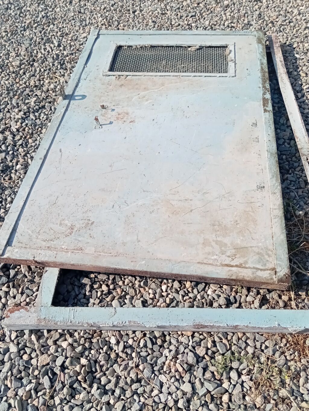 Metalkonstruksiya qapılar – müxtəlif ölçü və modellər - Material — Pəncərələr, qapılar, balkonlar, Gəncə (7)