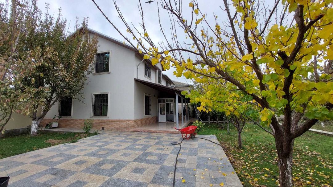 Satılır 5 otaqlı həyət evi/bağ evi 212 m² — Ev, villa, Bakı