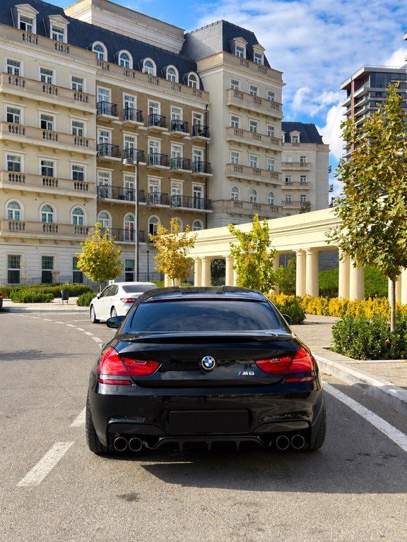 BMW M6, 4.4 L, 2013 il, 104 000 km — Avtomobillər, Bakı (2)