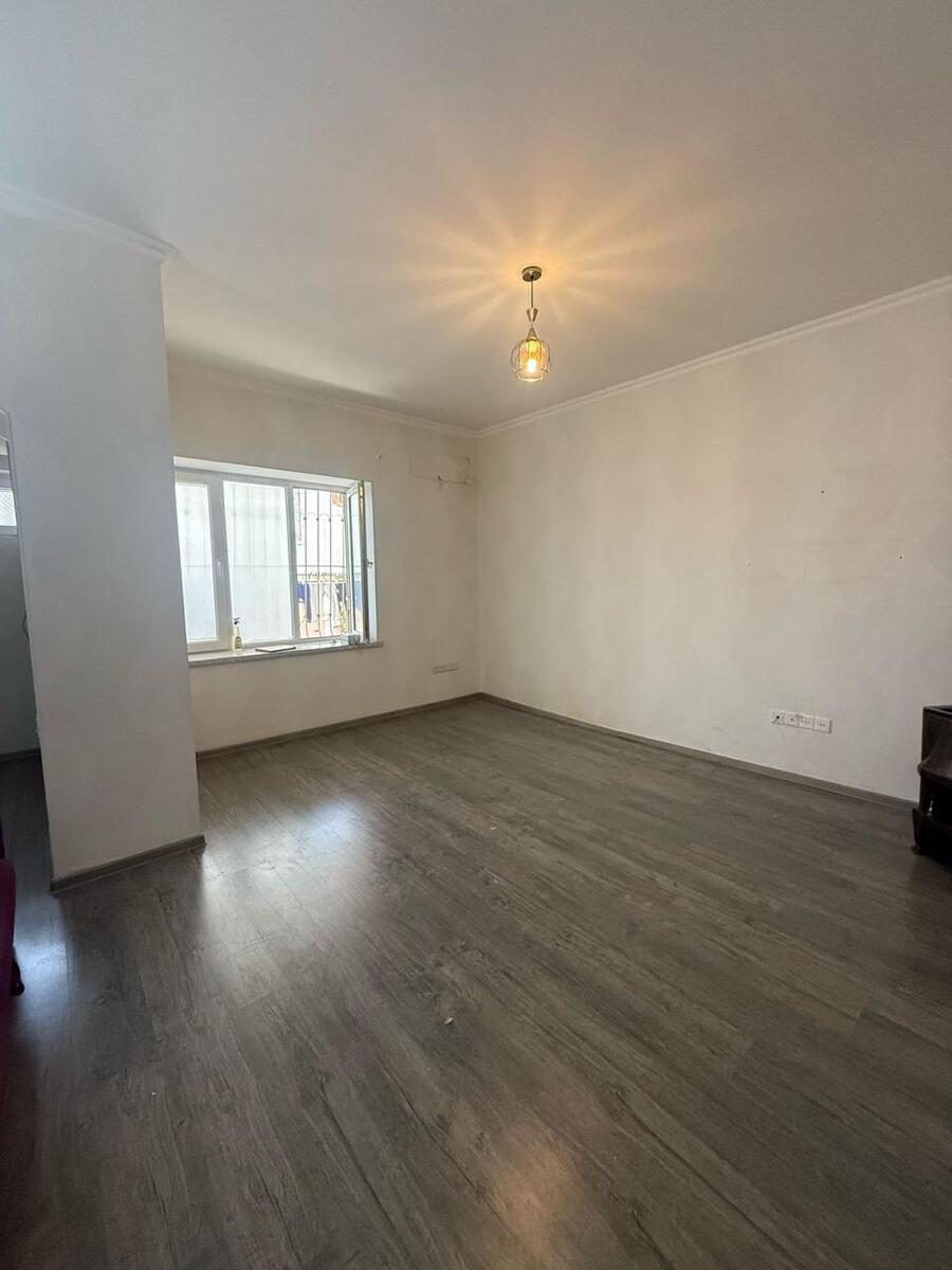 Satılır 1 otaqlı köhnə tikili 40 m² — Mənzil, Bakı (6)