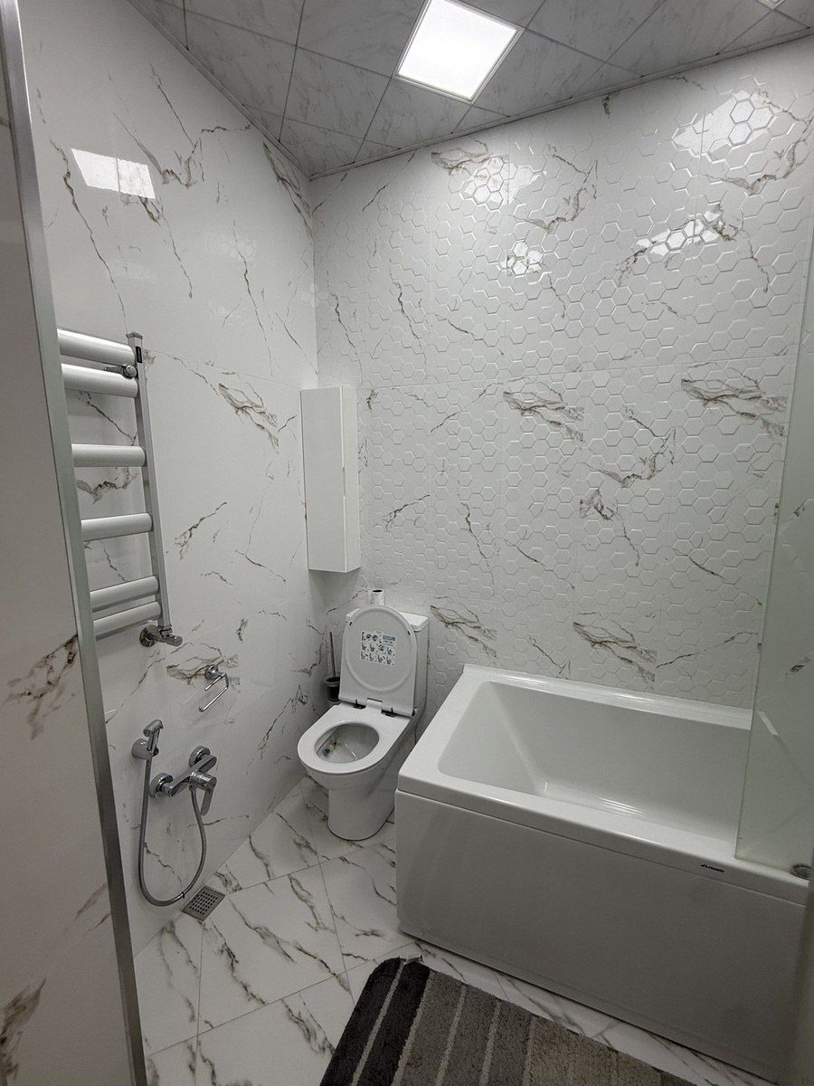 İcarəyə verilir 3 otaqlı yeni tikili 100 m² — Mənzil, Bakı (7)