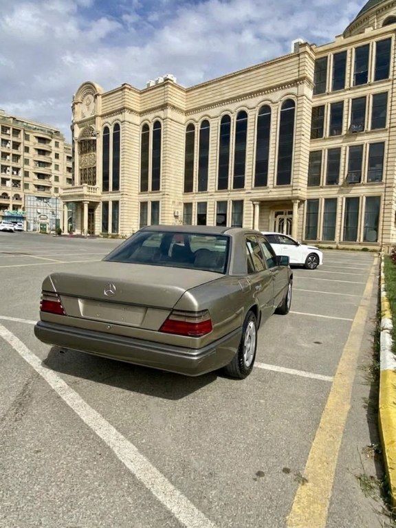 Mercedes 230 E, 2.3 L, 1989 il, 520 000 km — Avtomobillər, Bakı (6)