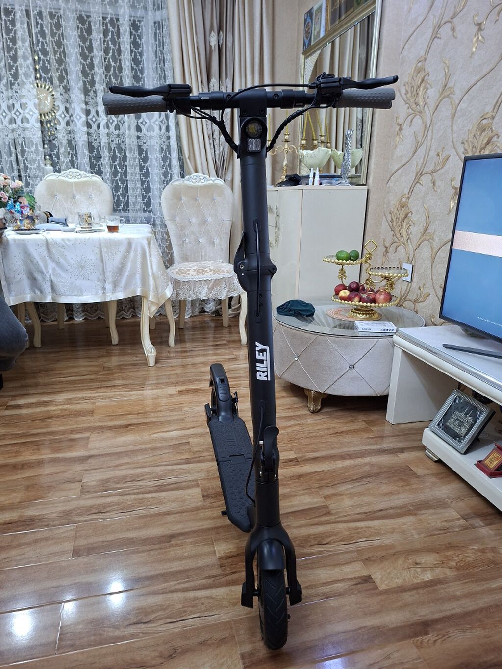 Elektrik skuter satılır — təzə, sürülməyib Tamamilə yeni — Skuterlər, Bakı (4)
