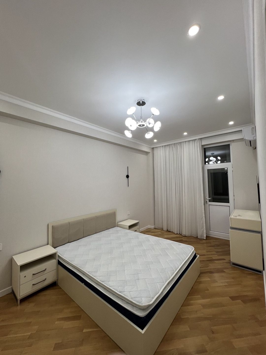 İcarəyə verilir 3 otaqlı yeni tikili 135 m² — Mənzil, Bakı (5)