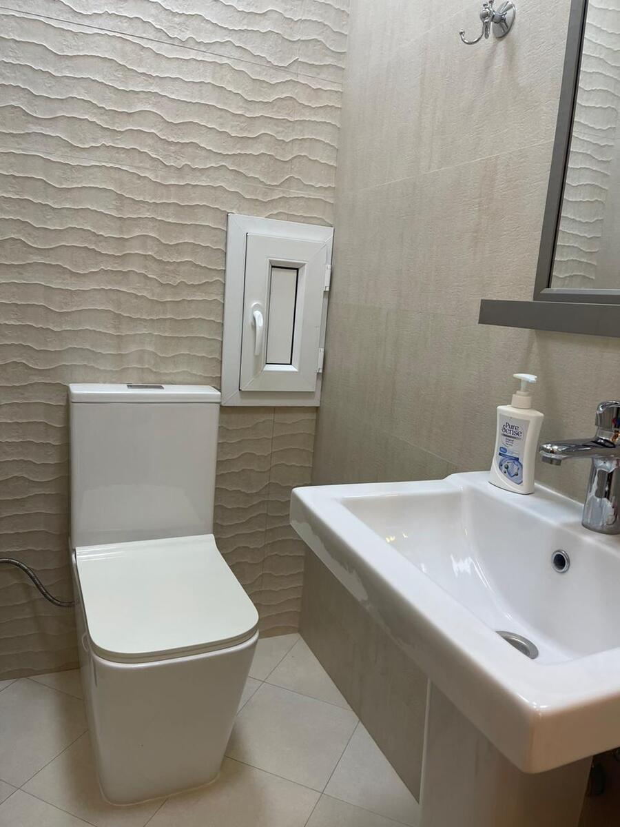 İcarəyə verilir 3 otaqlı yeni tikili 134 m² — Mənzil, Bakı (8)