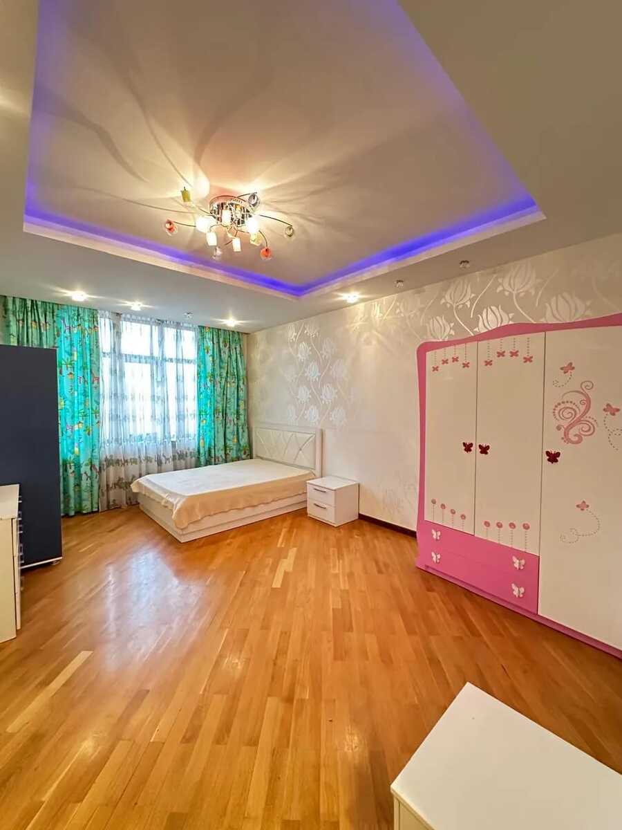 Satılır 5 otaqlı yeni tikili 250 m² — Mənzil, Bakı (7)