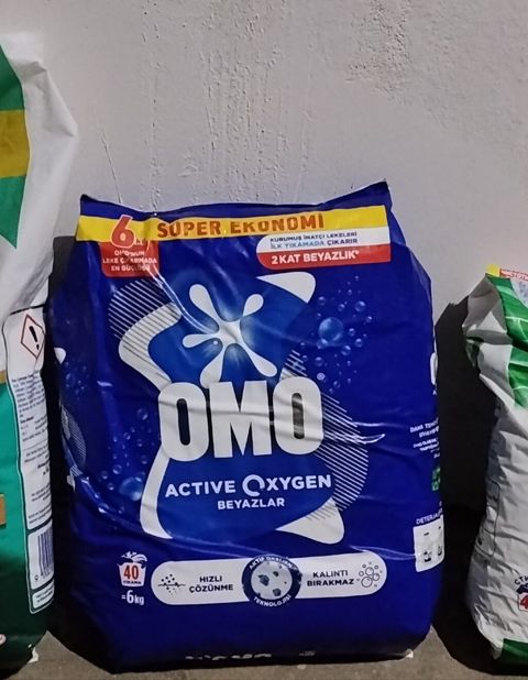 OMO Active Oxygen – Ağ paltarlar üçün toz yuyucu - Çəki: 6 kq — Digah
