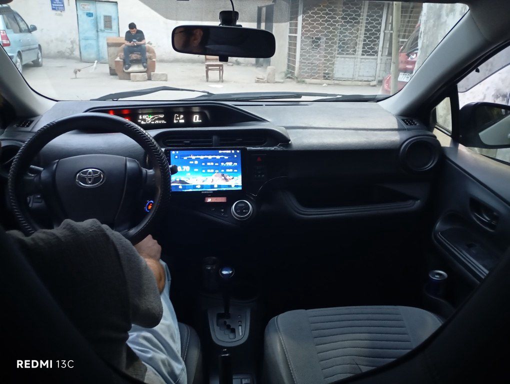 Toyota Aqua, 1.5 L, 0.9 kWh, 2017 il, 290 000 km — Avtomobillər, Bakı (3)