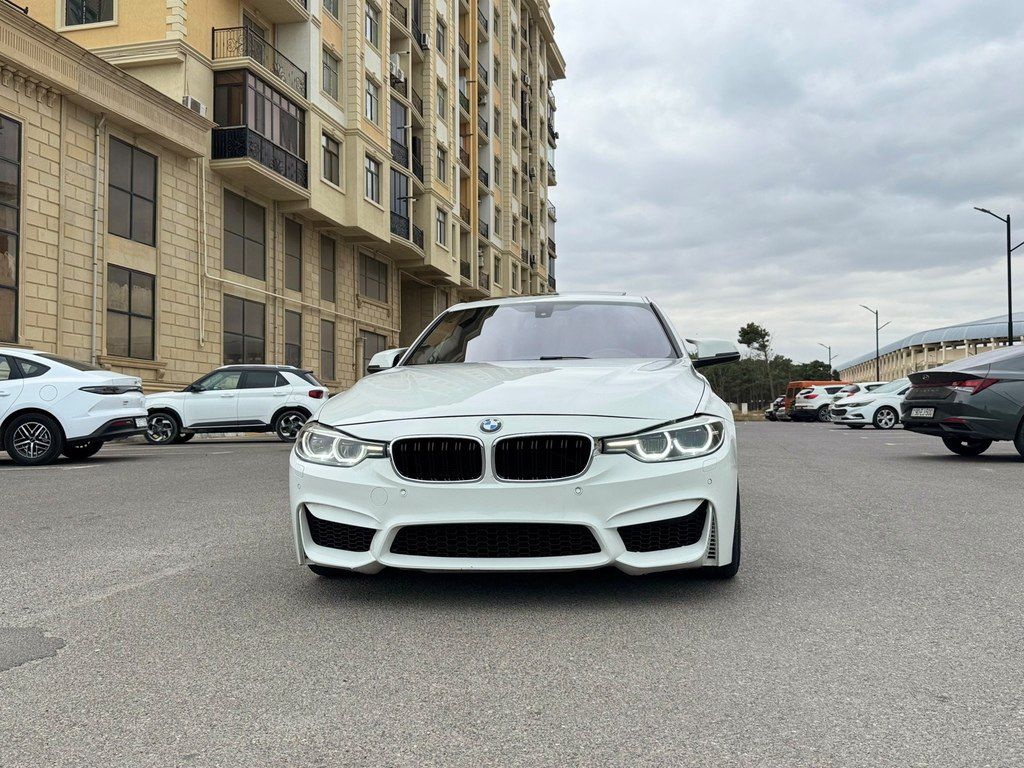 BMW 330, 2.0 L, 2015 il, 204 000 km — Avtomobillər, Sumqayıt (3)